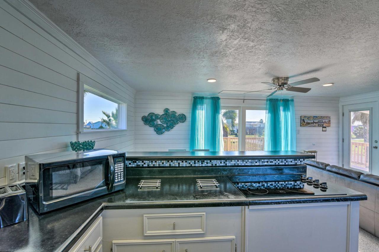 Open-Concept Cottage Less Than 1 Mi To Beach! Surfside Beach Bagian luar foto